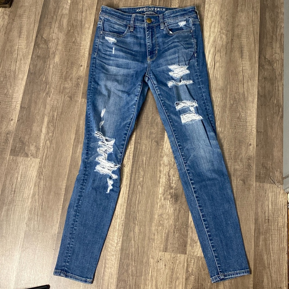 American Eagle size 6 Skinny jeans